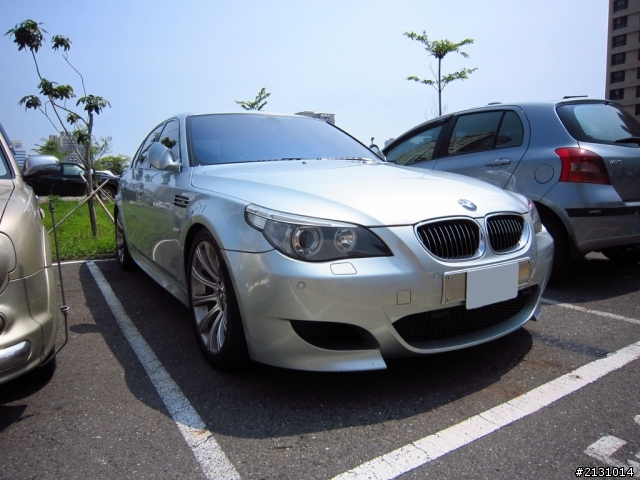 AMG 和 M