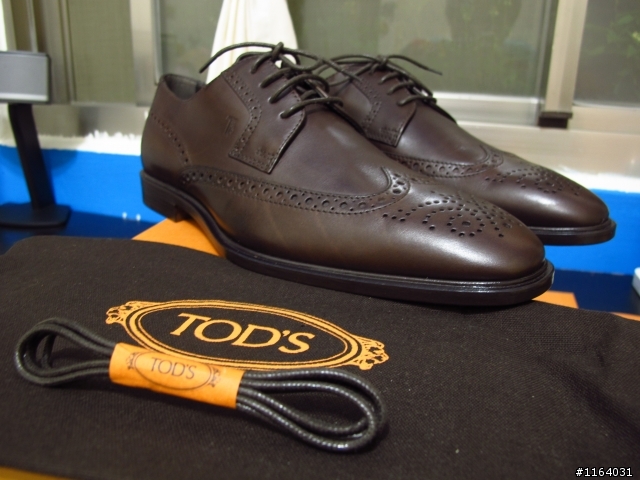 左思右想還是把它帶回家  TOD'S牛津鞋