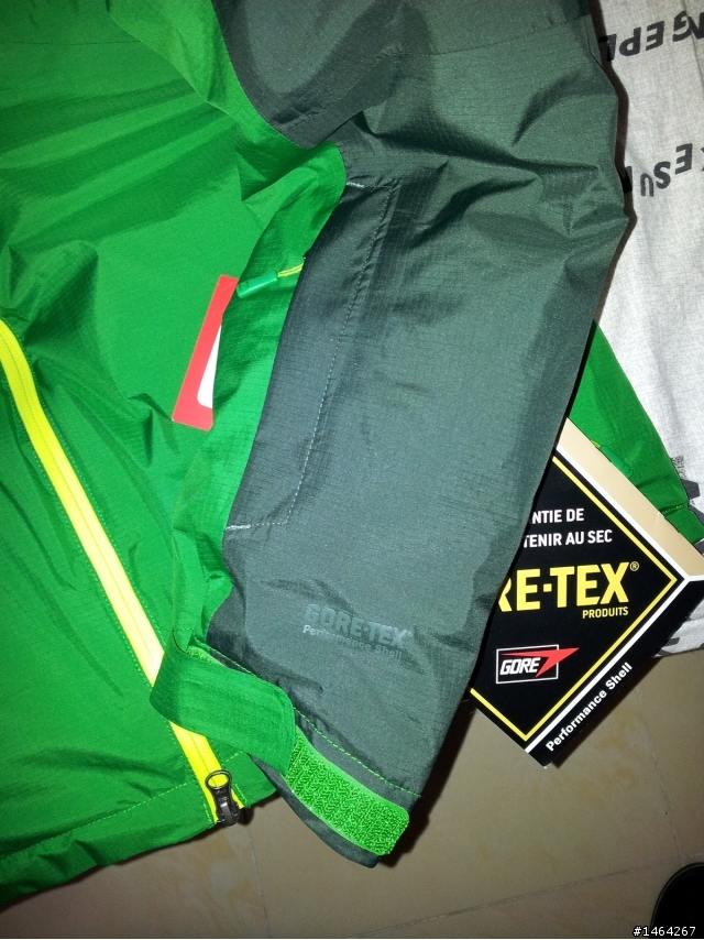 北臉 Gore-Tex 簡單分享