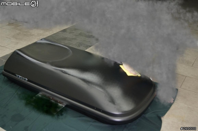 Volvo Space box, "Weekender" 車頂盒  鍍膜過程