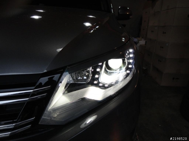 2012 年TIGUAN LED 大燈 有店家改好了~~有心動喔~~