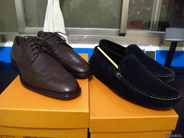 左思右想還是把它帶回家  TOD'S牛津鞋