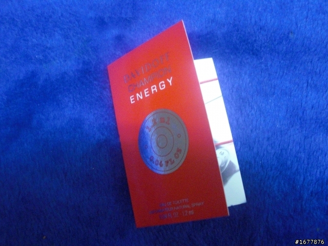 保養品的小試用包  ~ 也很好用唷^__^