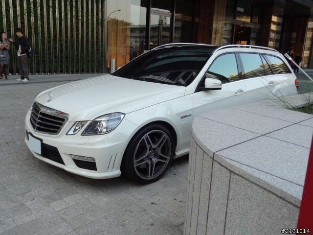 AMG 和 M