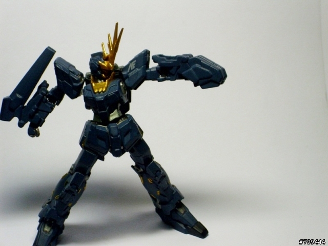 GUNDAM FW STANDARTS 12 - 獨角獸2號機 報喪女妖 改可動