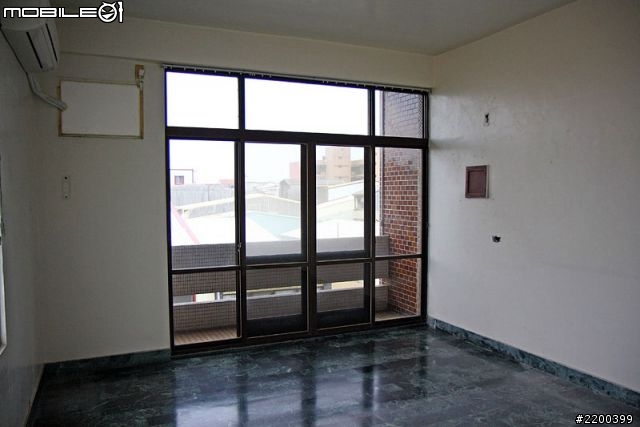 [開箱]  30 年老屋樓層翻新 - 單身漢的北歐風小居