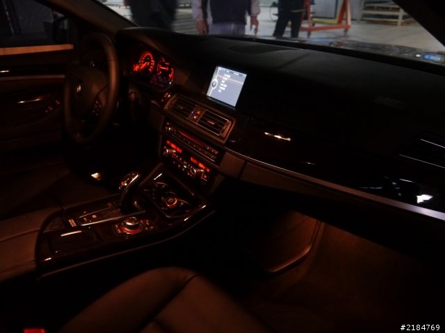 【開箱文】2012' BMW 520d