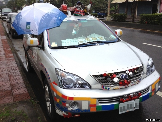 限量版 Lexus RX400h 存好心、說好話、做好事 推廣車