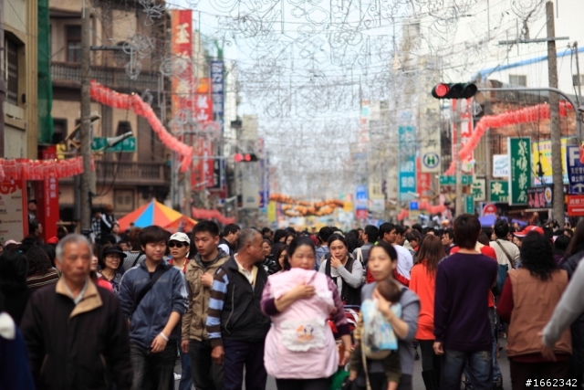 2012/2/6 鹿港燈會:很可怕又沒秩序的踩街遊行