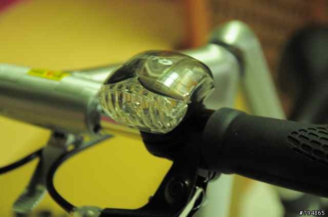 陪我一起流浪的STRiDA LT (拉絲銀)