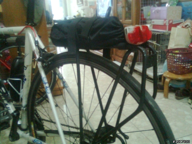鎖c夾和輪軸的貨架(700C公路車專用)