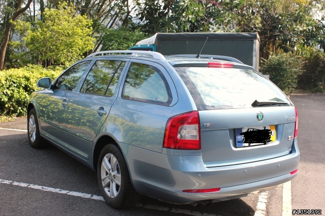 平價進口旅行車,也是我們家第一部進口車之Octavia Combi TSI 開箱!!
