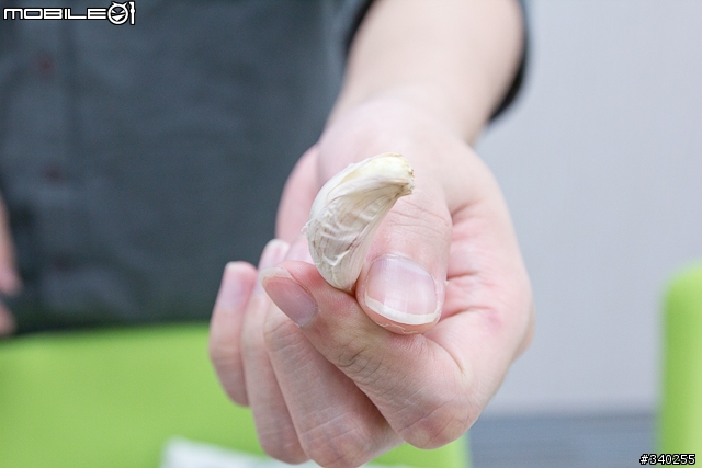 小惡魔下午茶(101/02/21)--油庫口蚵仔麵線配烤香腸