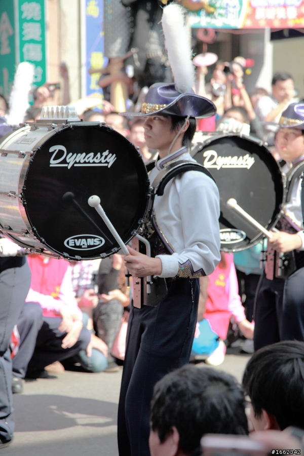 2012/2/6 鹿港燈會:很可怕又沒秩序的踩街遊行