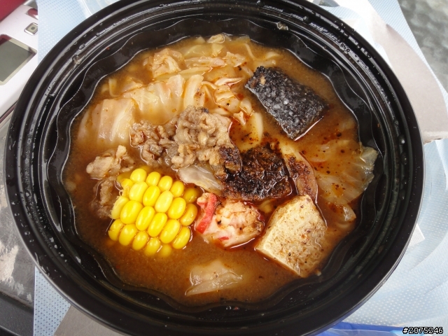 金牌妹...QC一人環島...坎坷之老天爺阿!!!!!!