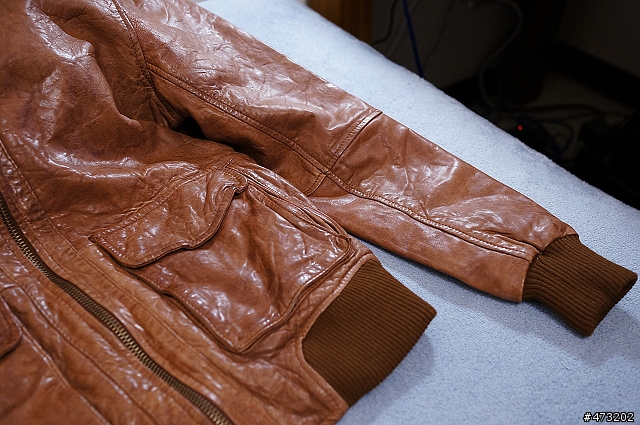 River Island 棕色皮衣 分享