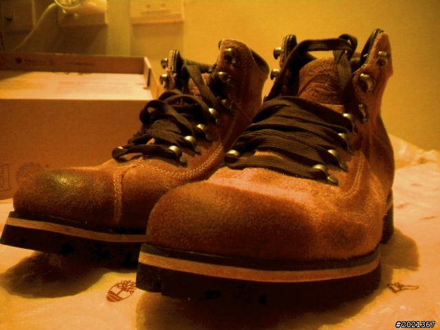 [最新 第一雙靴子][Timberland 男靴、女靴 開箱x2][多張圖]  Men's Heritage Dardin Hiker  &  Junior Roll-Top Boot