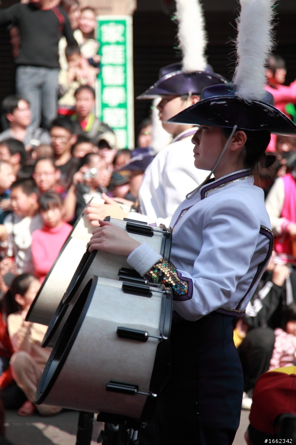 2012/2/6 鹿港燈會:很可怕又沒秩序的踩街遊行