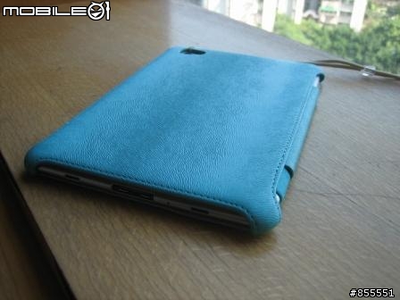 我的Galaxy Tab 7.7終於有衣服穿了 - Rock 皮套