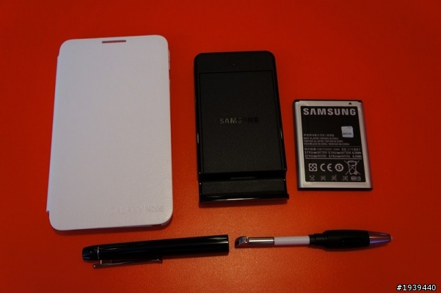 [火速開箱] GALAXY Note 32G精裝特仕版