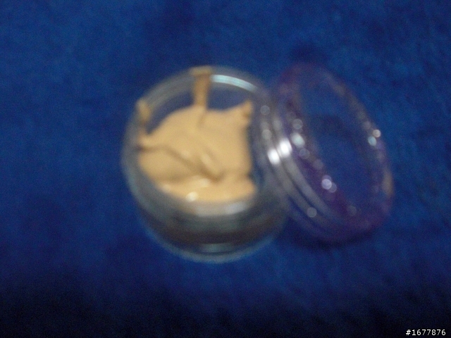 保養品的小試用包  ~ 也很好用唷^__^
