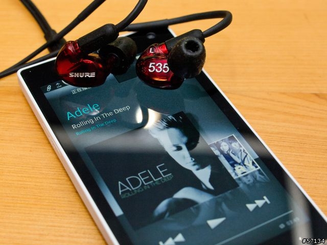 [圖多]  難以抵抗的誘惑 XPERIA S !