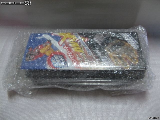 [勸敗-開箱] 發熱手套 保暖手套 電熱手套