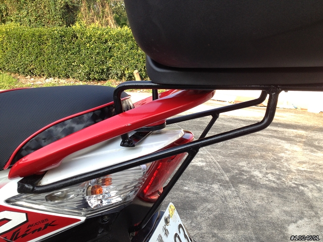 小小GP上GIVI E350後箱