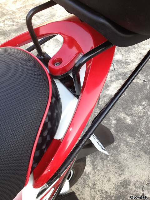 小小GP上GIVI E350後箱