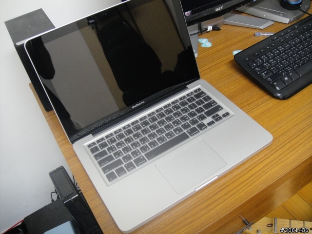 遲來的開箱文~Mackbook pro 13