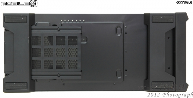 Corsair入門Gaming Case 300R簡單輕鬆看
