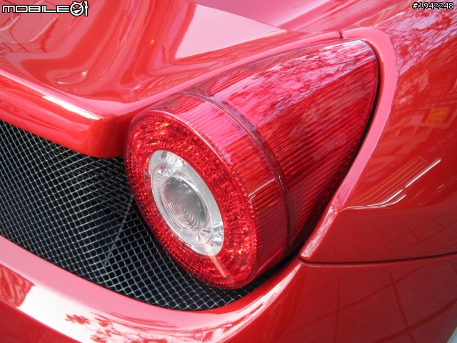 458 Italia與SLS AMG Coupe