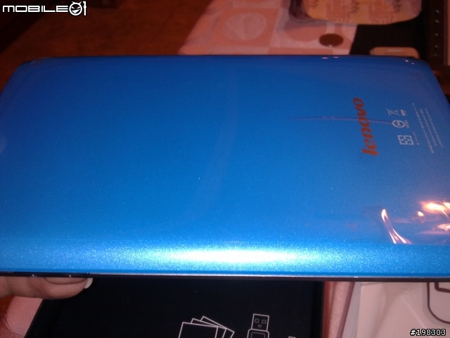 [開箱]Lenovo A1 藍 第一次用安桌＋平板