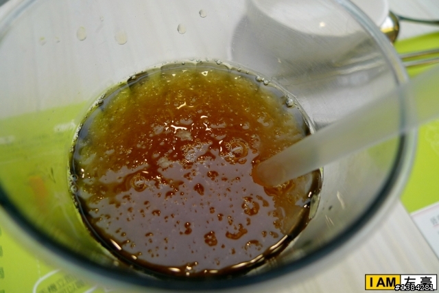 [景點] 鳳山。石二鍋 (不能訂位的店家 ! 只能現場排...)
