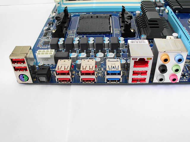 AMD Bulldozer FX-4100開箱與心得[I→A]