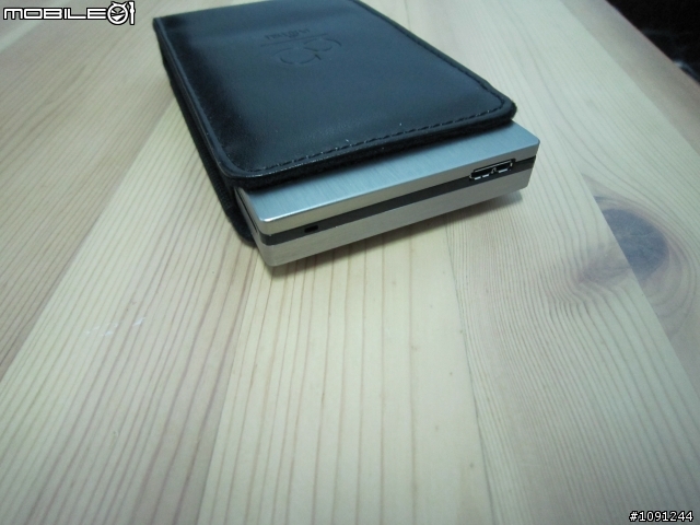 【開箱】富士通 USB3.0 2.5" 行動硬碟