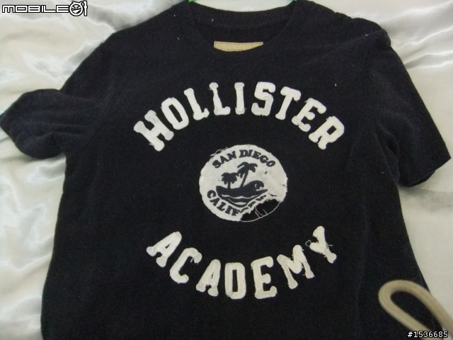 Hollister 的T恤有那麼不耐洗嗎?