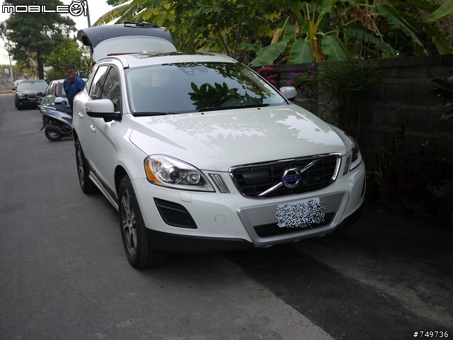  今年換的XC60 D5 正2012 旗艦版