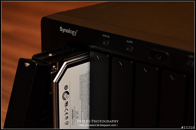 【分享】Synology DS1812+ NAS 簡單開箱（DSM 4.0-2219更新）