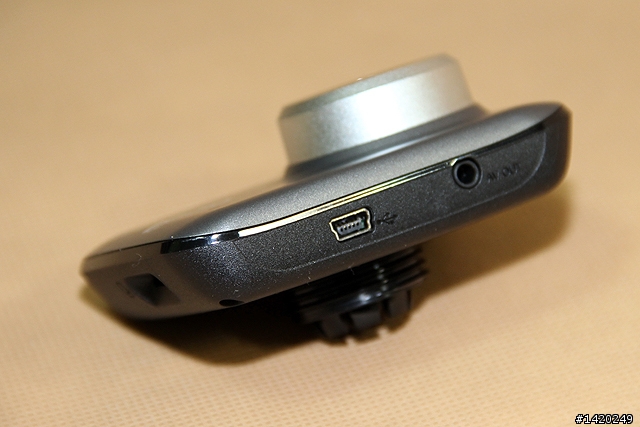 Mio Mivue188HD行車記錄器開箱測試