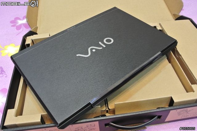 [新加坡版4G+Wifi 開箱] New iPad 新加坡版到手嚕......再來釣魚台是呆丸的啦！！