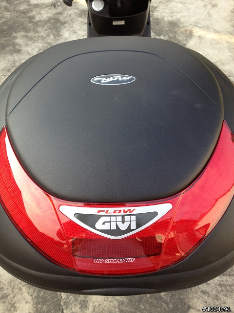 小小GP上GIVI E350後箱