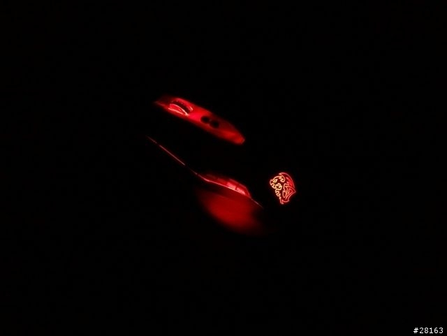 [開箱] Tt eSports 黑者電競滑鼠 白化版 使用心得