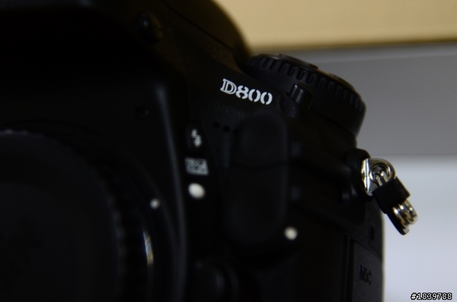 趕上開箱潮~D800 GET!
