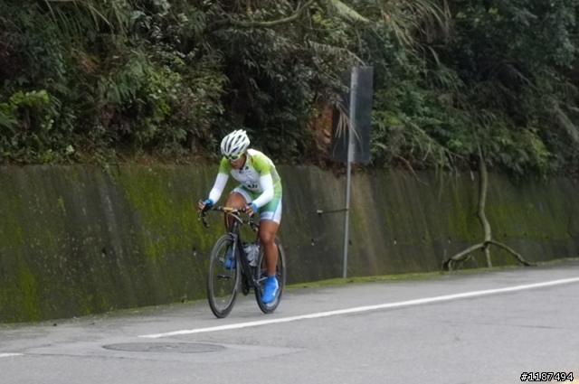 2012 環台賽-桃園站 乳姑山登山點前1公里