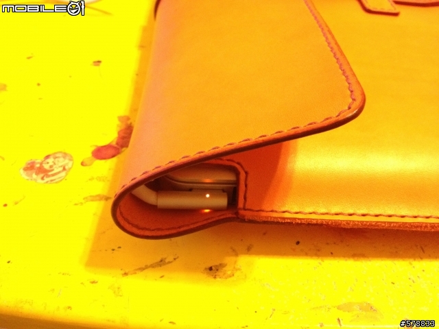 小牛皮MacBook Pro13皮套