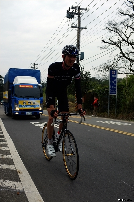 2012 環台賽-桃園站 乳姑山登山點前1公里