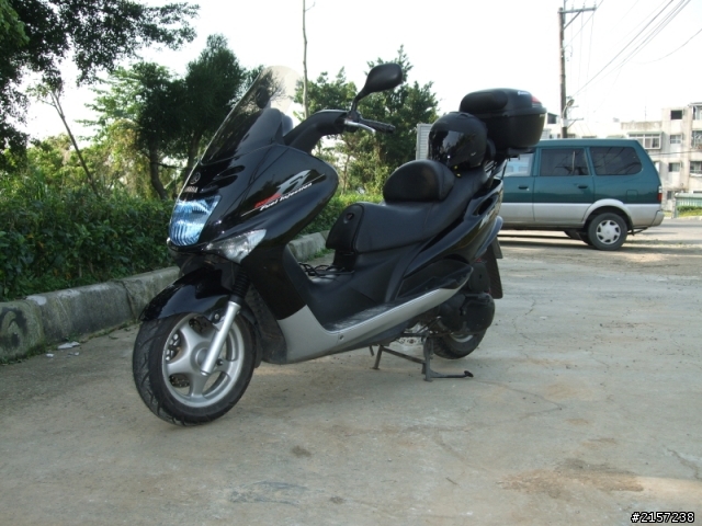 Majesty 125 Fi 經典再進化
