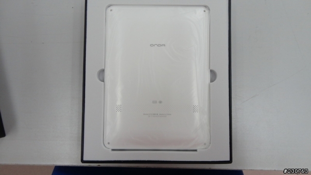 一次三台大陸 9.7" MID +ONDA Vi30 8" 開箱