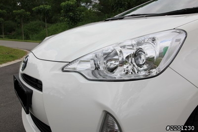 [不專業開箱圖] Prius C